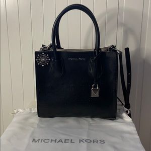 Black Michael Kors Messenger Bag